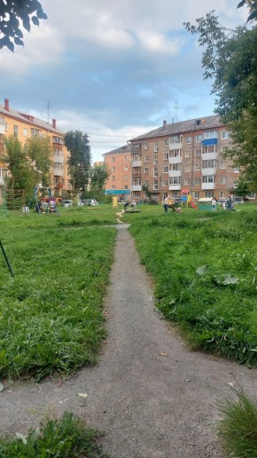 пр-кт. Космонавтов,49а в Дегтярске - degtyarsk.yutvil.ru - фото 12