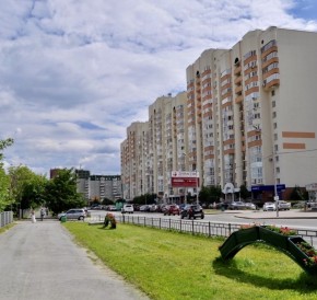 ул. Академика Шварца,14 в Дегтярске - degtyarsk.yutvil.ru