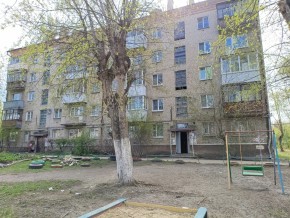ул. Бабушкина,30а в Дегтярске - degtyarsk.yutvil.ru - фото 1